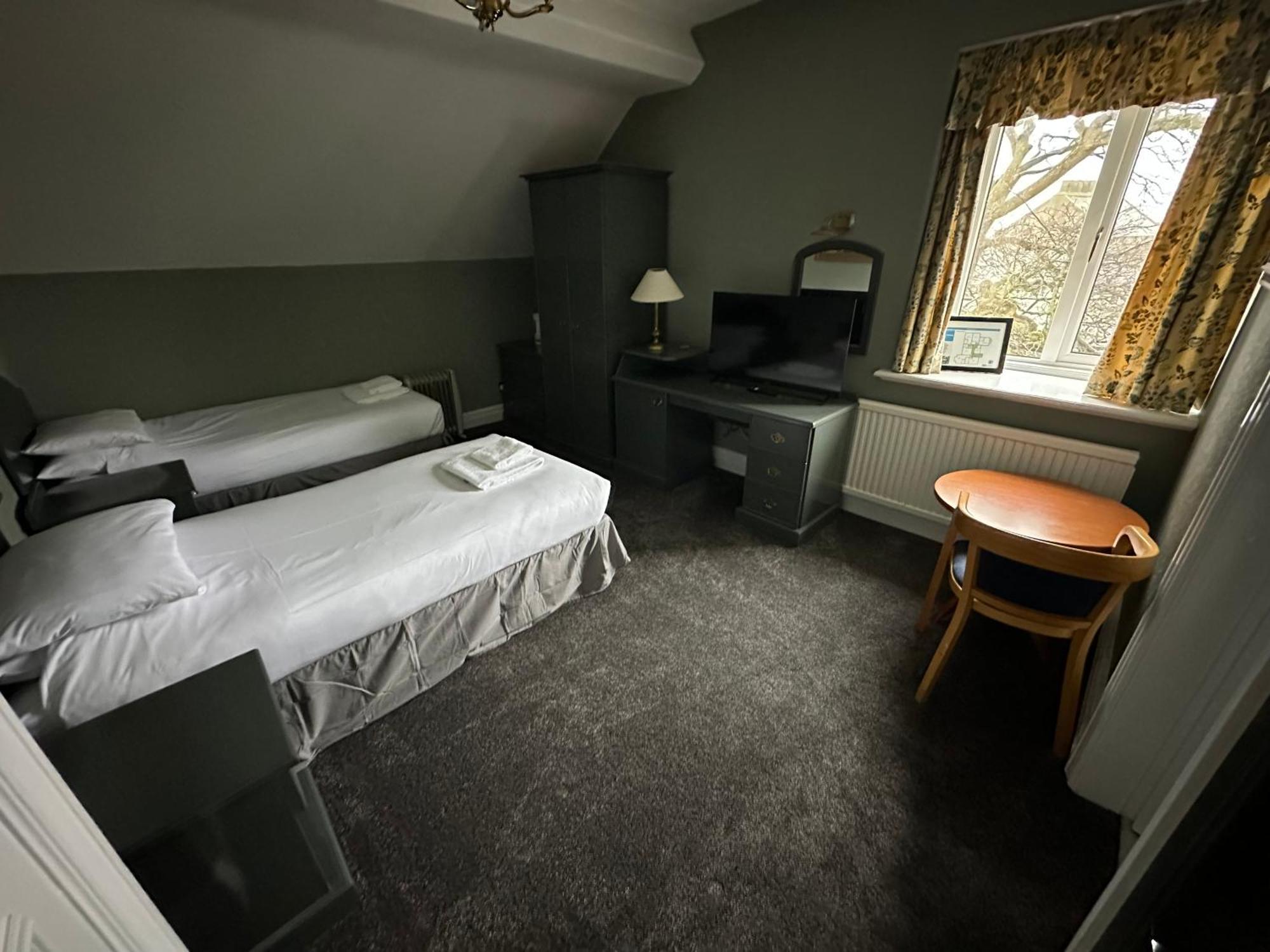 Clarkes Hotel Barrow In Furness Exteriér fotografie